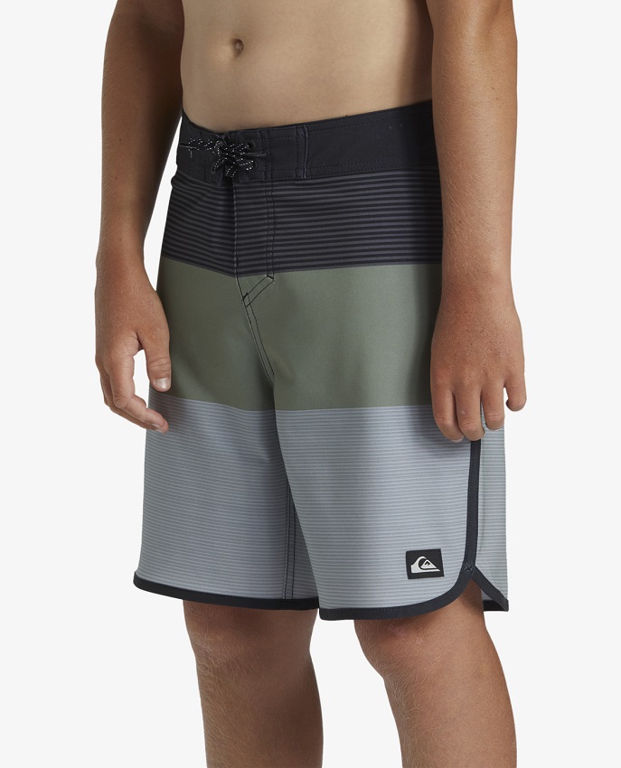 Boardshort Quiksilver Surfsilk Tijuana per ragazzi, con tessuto 4way-stretch e trattamento impermeabile, ideali per l'abbigliamento da surfist