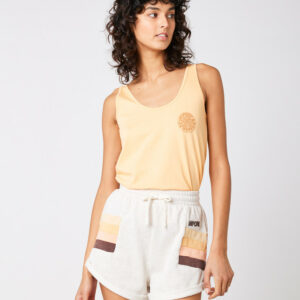 Canotta Rip Curl Wetty da donna con scollatura ampia e logo Rip Curl sul petto.