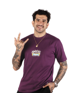 T-shirt Making Love American Socks viola unisex con stampa frontale Make Love at Movies e grafica sul retro.