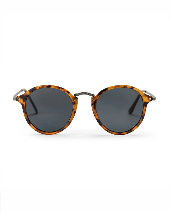 Occhiali da Sole CHPO Club con montatura Leopard, lenti nere e fantasia leopardata dallo stile unisex.