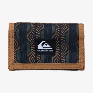 Portafoglio The Everydaily Quiksilver verde a tre facce con portamonete zip ed etichetta frontale.